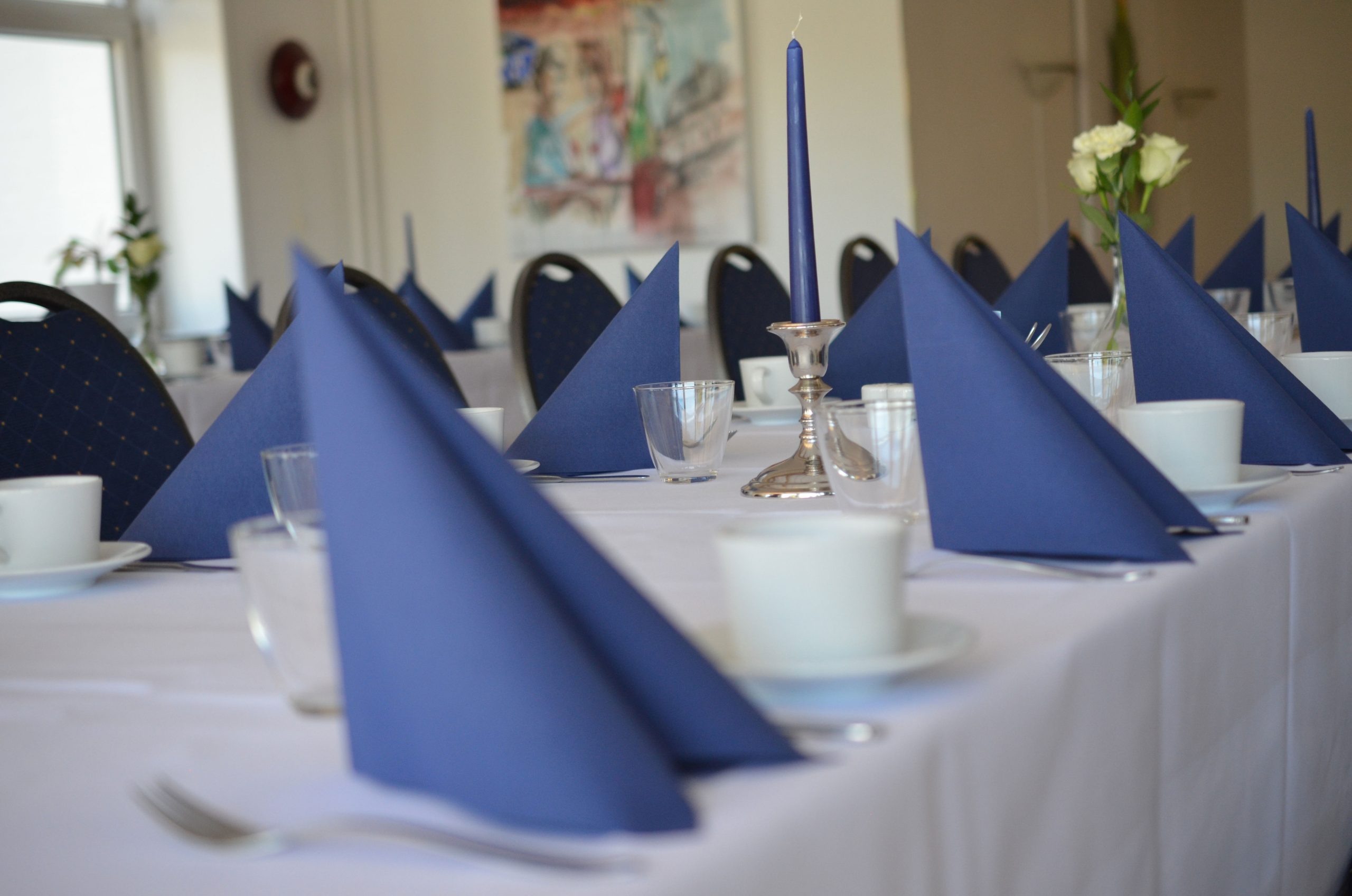 Bord pyntet til kaffe selvskab